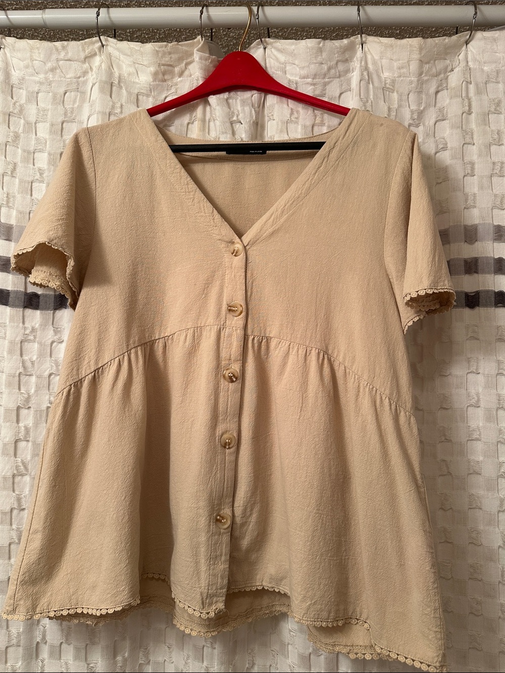 SHEIN Beige Button-Front Peplum Tunic
